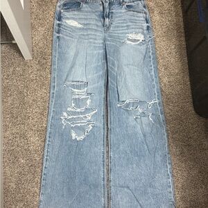 American Eagle Distressed Light Blue Women's Jeans